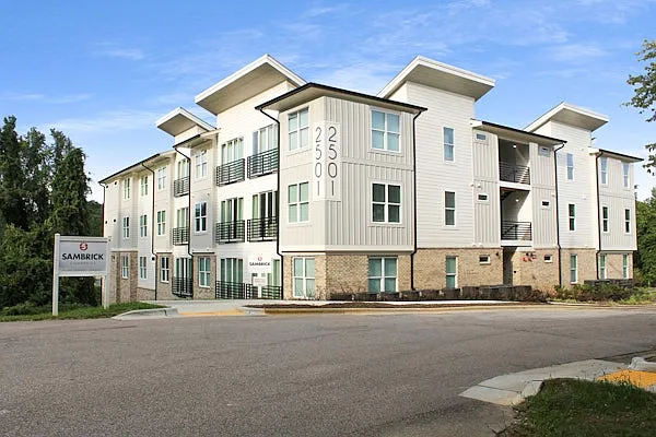 Pine Village Apartments — Photo 2