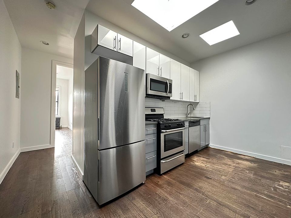 1st image of 1108 Rogers Ave #2F