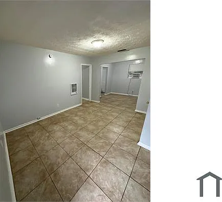 1632 W 8th St #1 — Photo 6