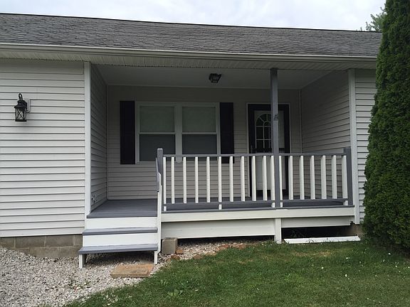 5th image of 3211 N Green Meadows Dr