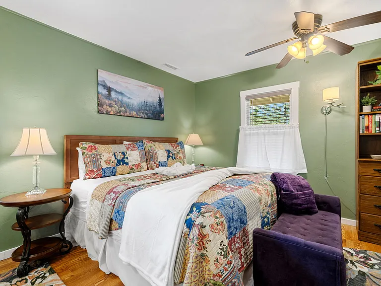 W Canyon Dr — Photo 18