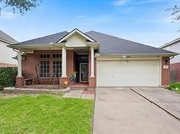4819 Mission Lake Ct, Richmond, TX 77407