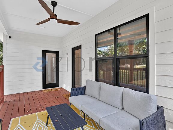 5th image of 646 Robert St NW