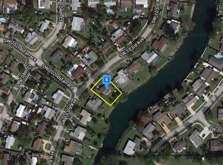 20211 SW 103rd Ave, Cutler Bay, FL 33189