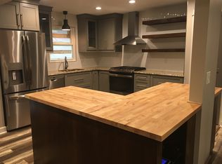 11405 Raleigh Dr, Omaha, NE 68164