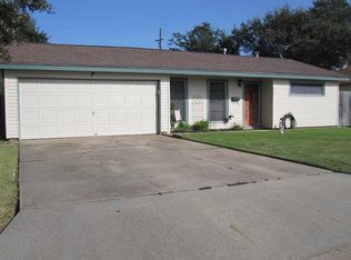 830 E Arizona St, Bridge City, TX 77611