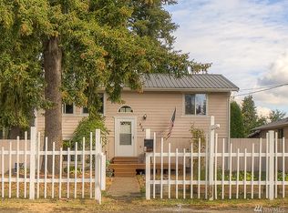 408 McKenzie Ave SW, Yelm, WA 98597