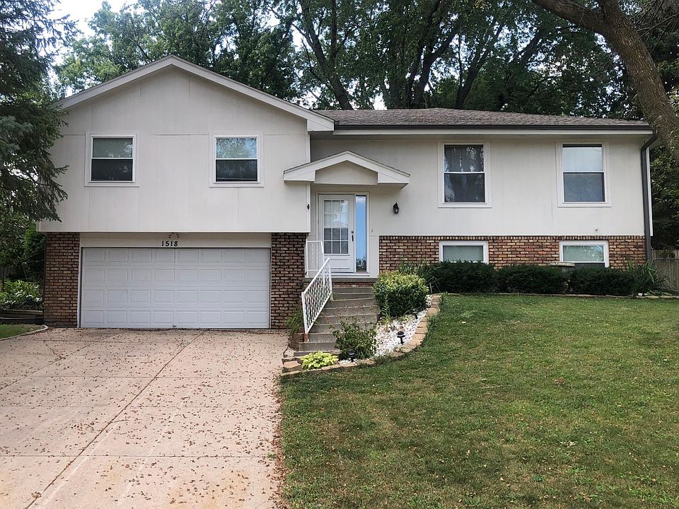 1st image of 1518 Peterson Dr