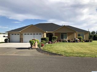 7112 Christina Ct, Pasco, WA 99301