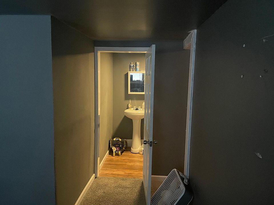 2nd image of 3559 Morgan Dr #B