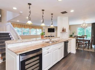 501 Brooke Club Dr, Ossining, NY 10562