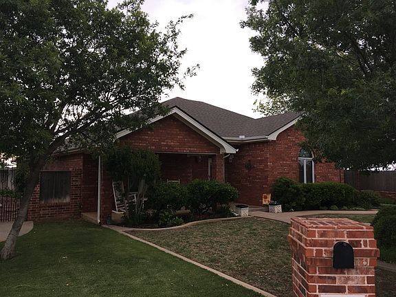3rd image of 912 S Escondido Cir