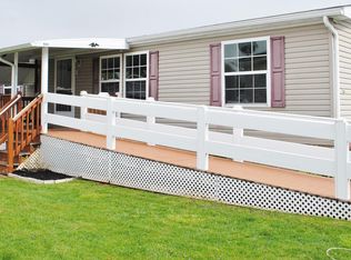 16 Ruth Dr, Gordonville, PA 17529