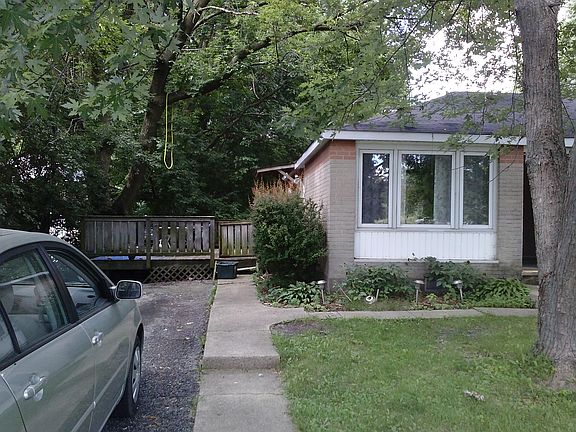 3rd image of 20854 N Ash St