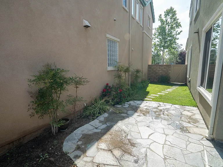 27663 Sunny Creek Dr — Photo 19
