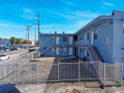 1190 NW 67th St, Miami, FL, 33150