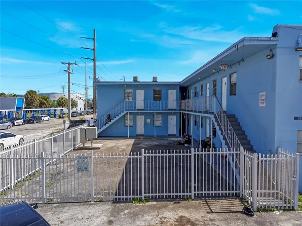 1190 NW 67th St, Miami, FL 33150