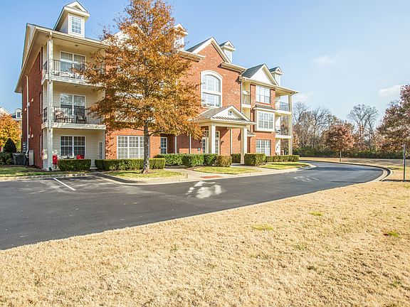 4th image of 3201 Aspen Grove Dr APT E2