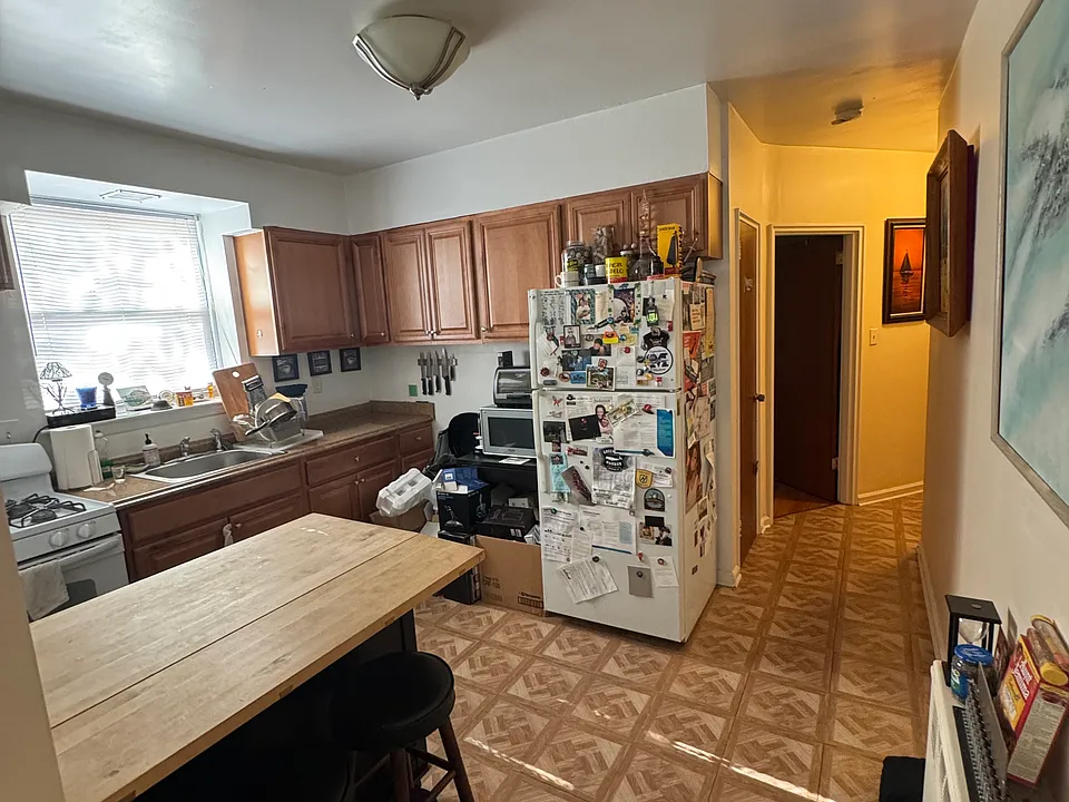 465 Minnieford Ave #1
