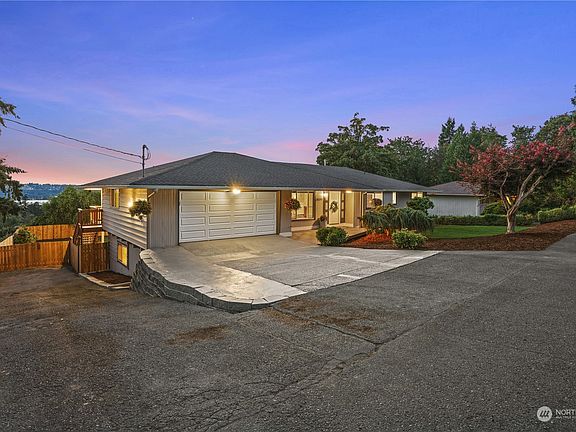 2nd image of 30217 108th Avenue SE