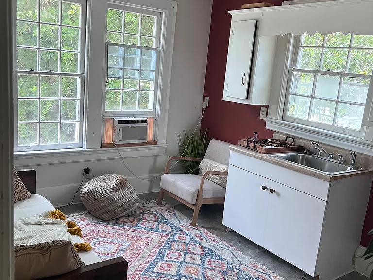 203 W Trinity Ave — Photo 9