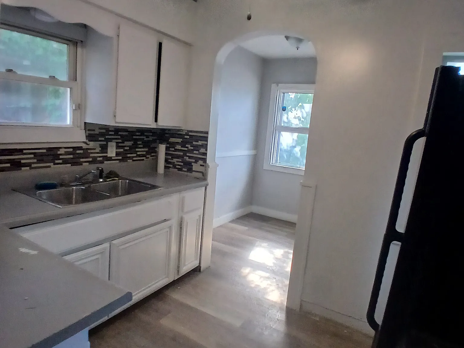 3 bed, 1250 sqft, $600 — Photo 2