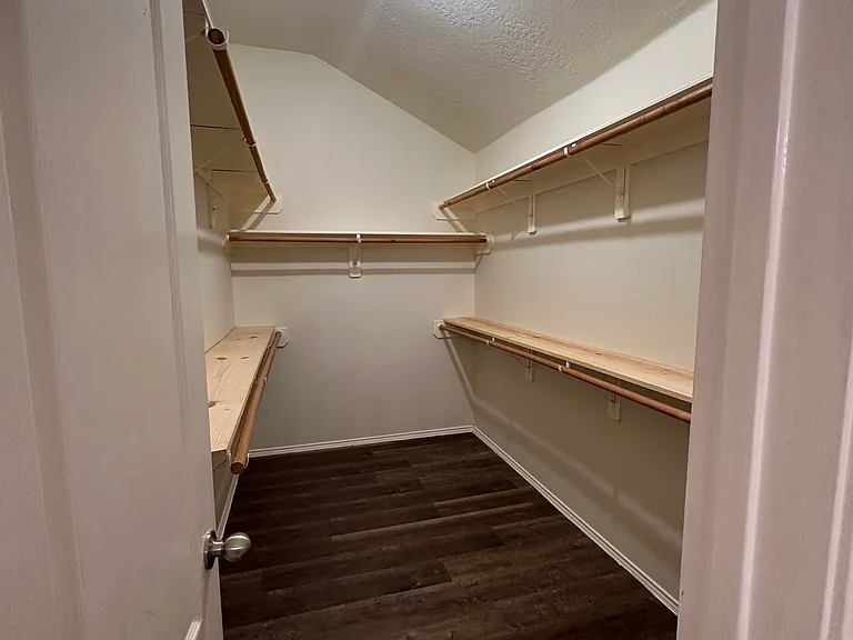walk in closet