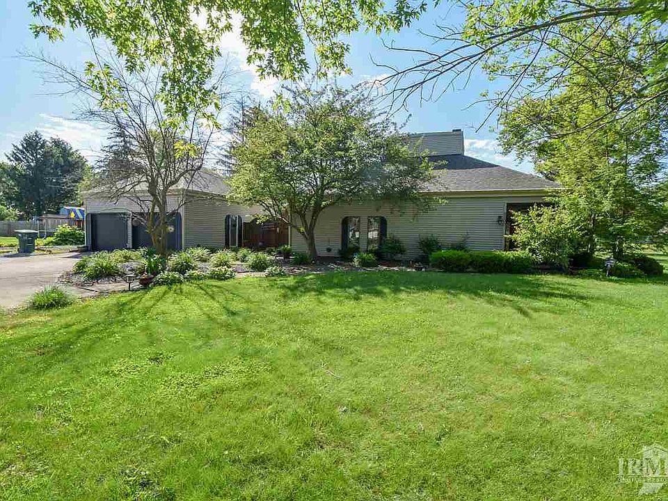 1st image of 5500 N Leslie Dr