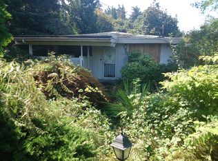 4075 SW Barton St, Seattle, WA 98136