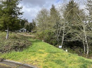 Riviera Ct #6, Brookings, OR 97415