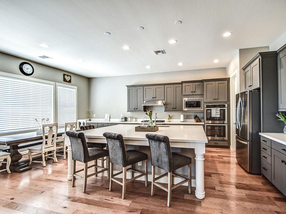 KITCHEN 1