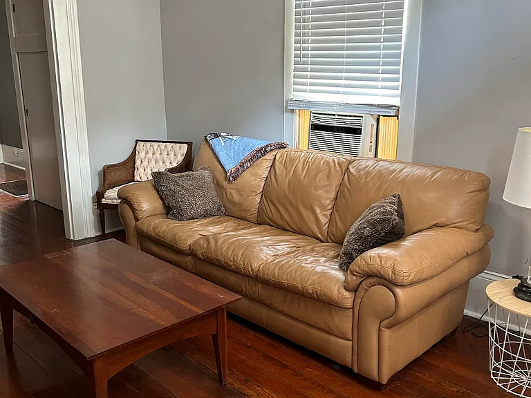 1538 Conery St — Photo 3