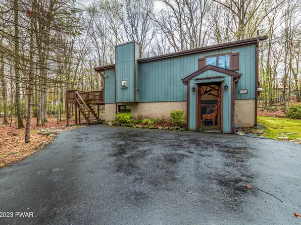 198 Upper Lakeview Dr, Hawley, PA 18428