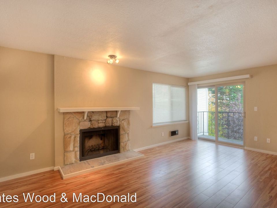 2nd image of 12003 15th Ave NE #8601306