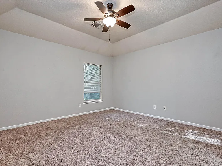 11011 Sprucedale Ct — Photo 28