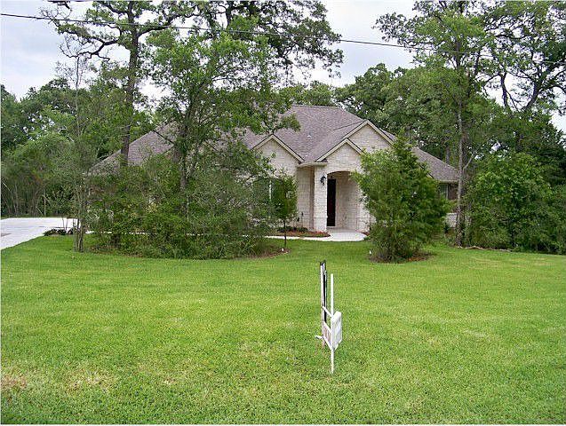 1st image of 11843 Great Oaks Dr