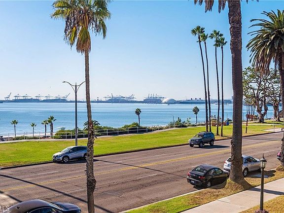 3rd image of 2601 E Ocean Blvd Unit 202
