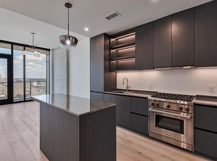 610 Davis St #2311, Austin, TX 78701