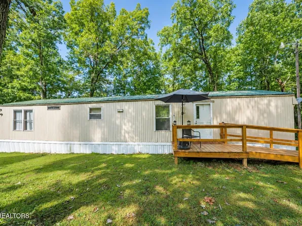 917 Nameoki Cir, Crossville, TN 38572