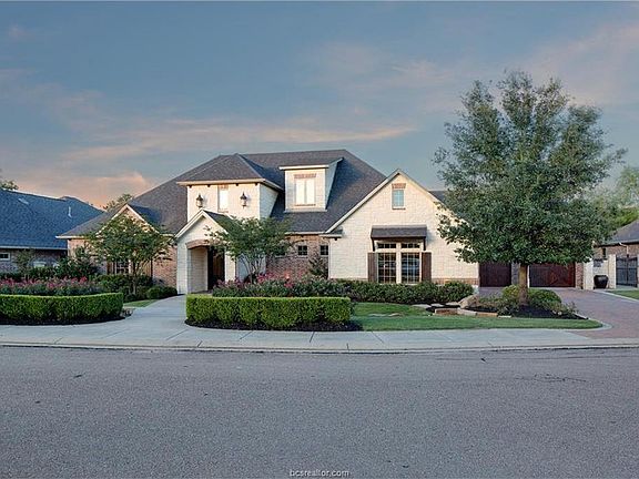 4th image of 4309 Velencia (pvt) Ct