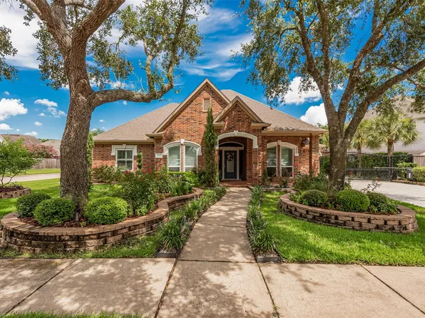 1013 Azalea Pointe, League City, TX 77573