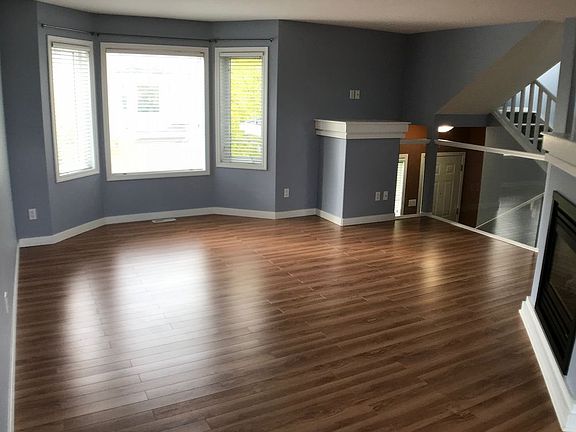 4th image of 105 Loutit Rd #805