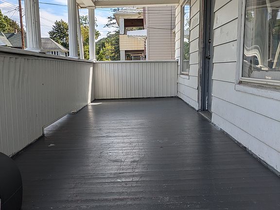 This is the front porch, which will be painted before September 1st