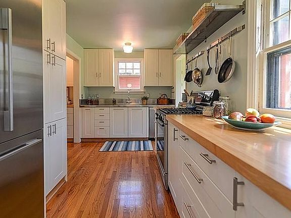 3rd image of 1339 White St