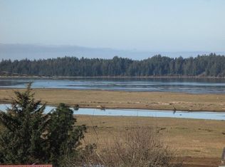 Pine St, Wheeler, OR 97147