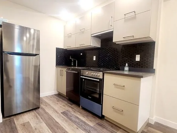 102 Mott Street 2D image 3 of 3