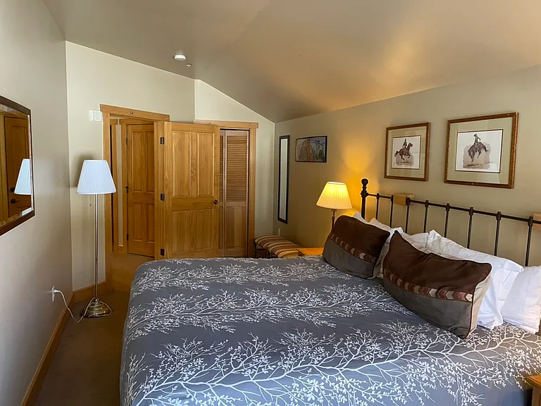 105 Wheeler Cir #409 — Photo 12