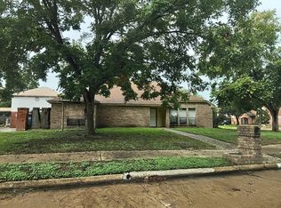 290 Wood Loop St, Houston, TX 77015