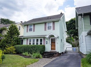 54 Yarmouth Rd, Rochester, NY 14610