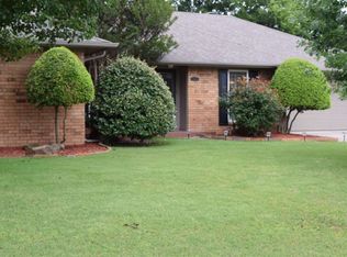 1314 Sunny Ln, Ardmore, OK 73401